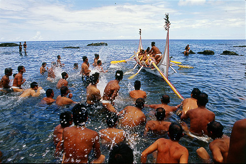 蘭嶼新船下水祭儀式