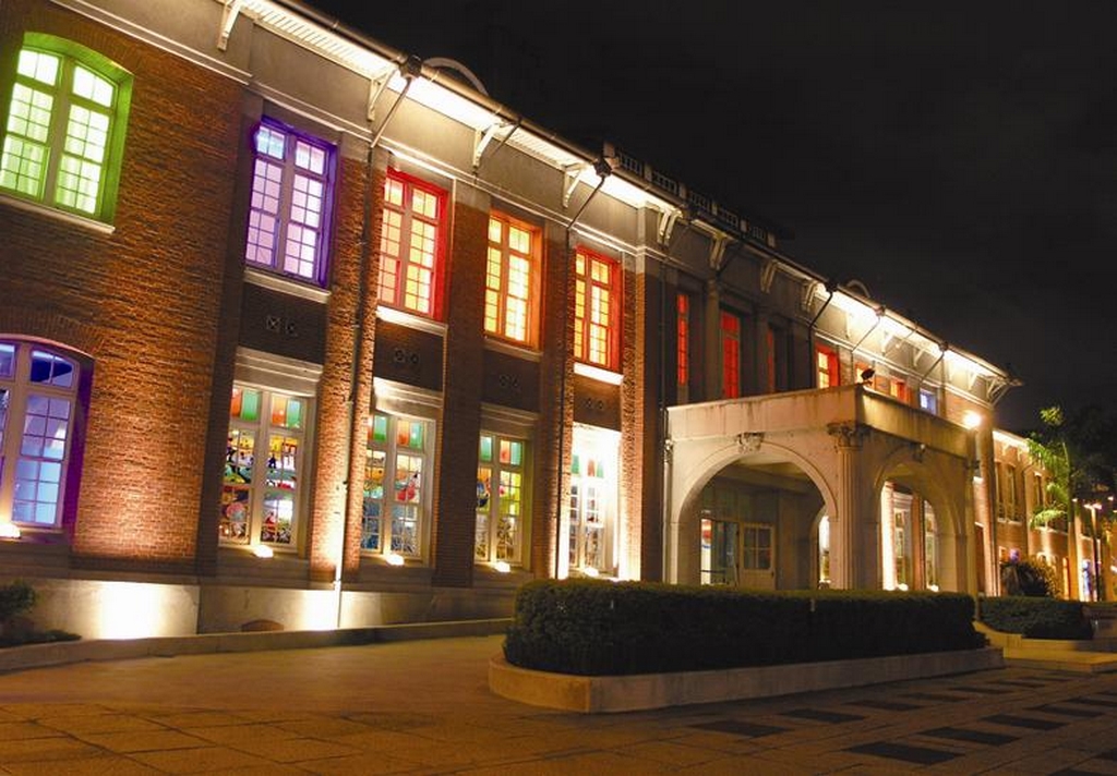 臺北當代藝術館夜景