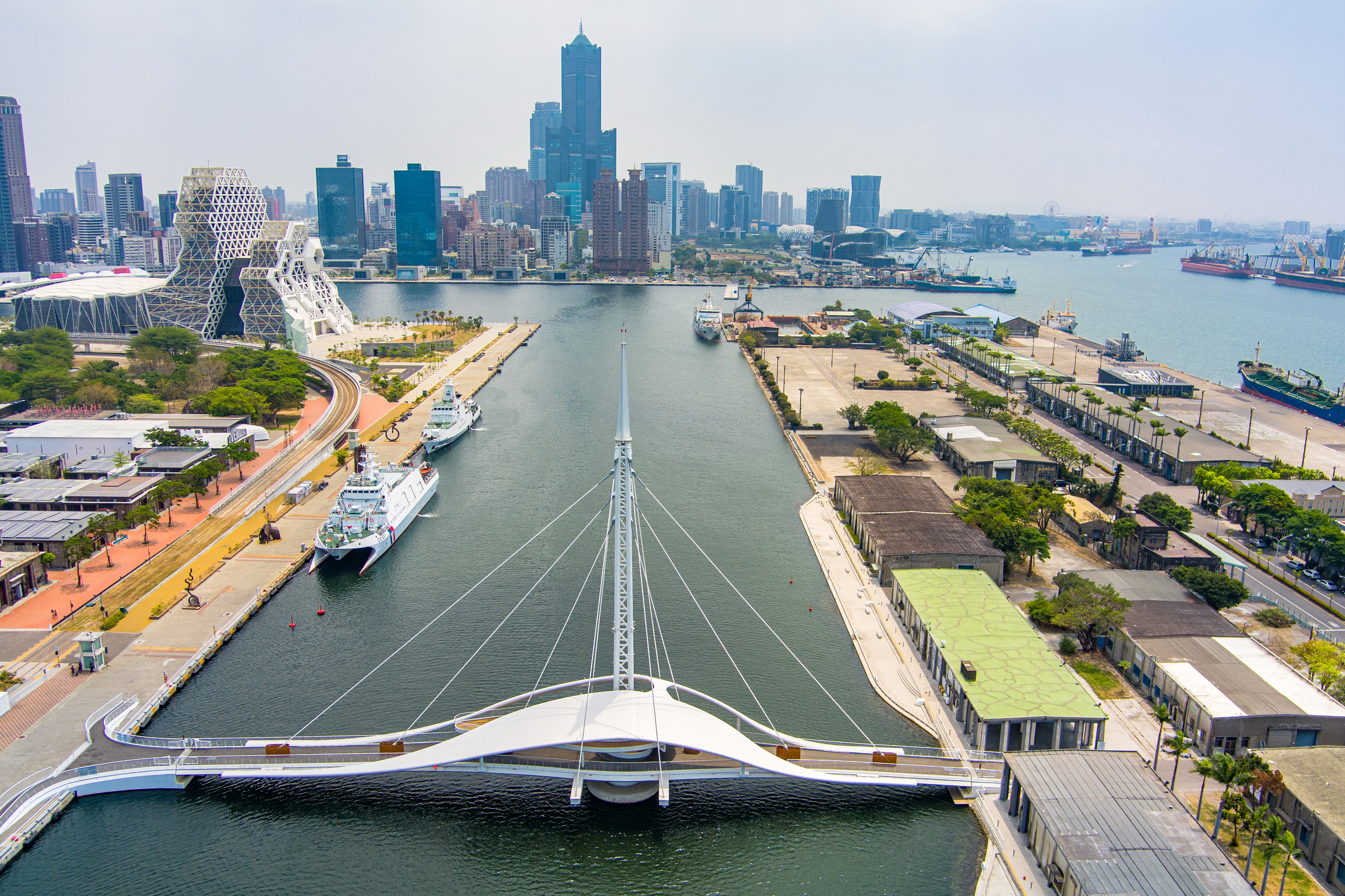 大港橋